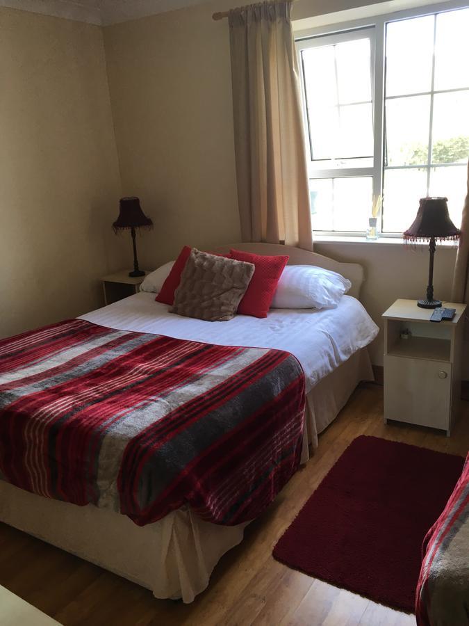 Shashas Apartment Gleanndobhar Glencolumbkille Εξωτερικό φωτογραφία